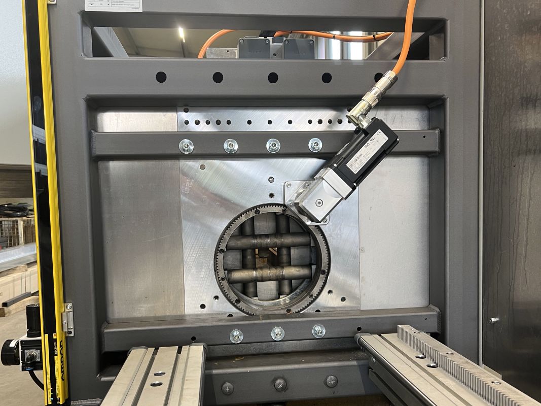 Plasma Rohr- und Profilschneideanlage Dragon 220 – Ansicht 4