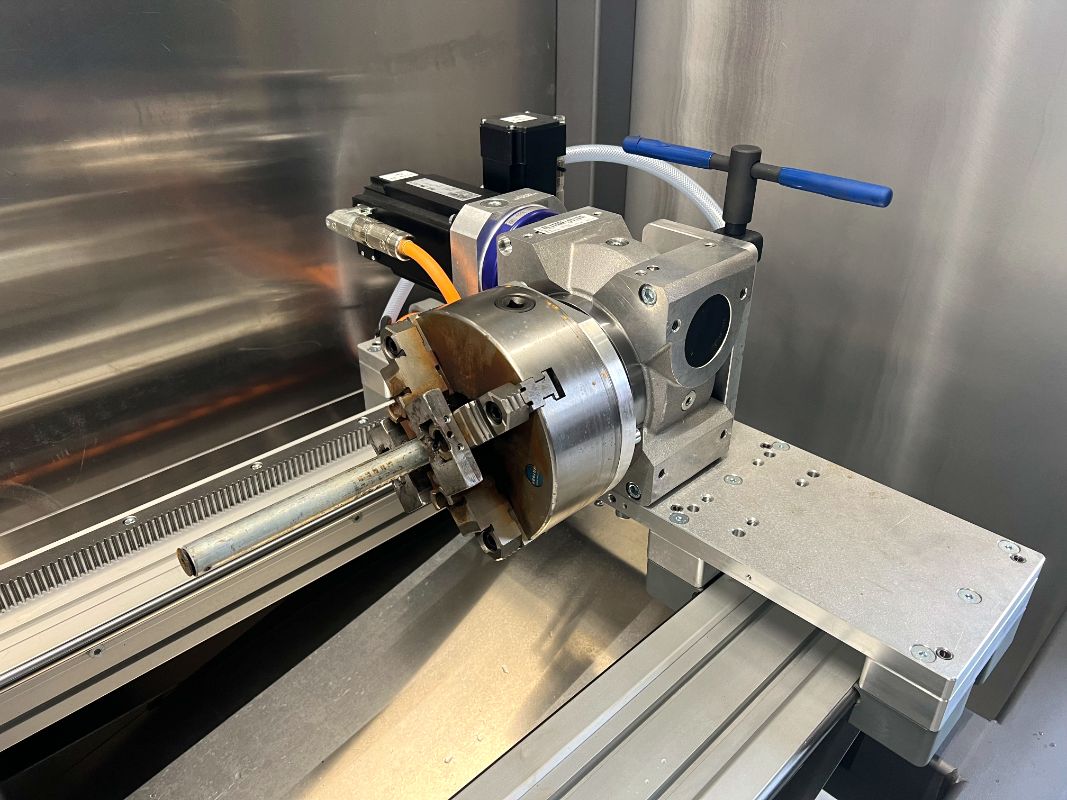 Plasma Rohr- und Profilschneideanlage Dragon 220 – Ansicht 2