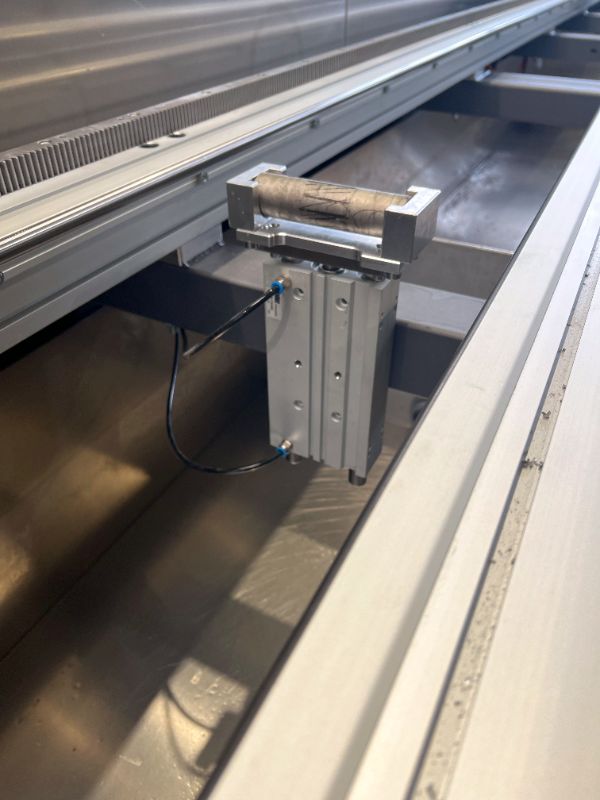 Plasma Rohr- und Profilschneideanlage Dragon 300 – Ansicht 2